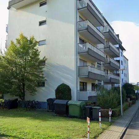 Cozy 1 Close To Apartment *